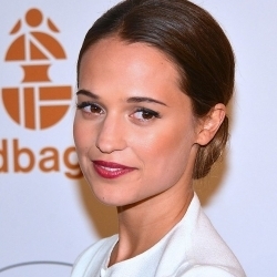 Alicia Vikander